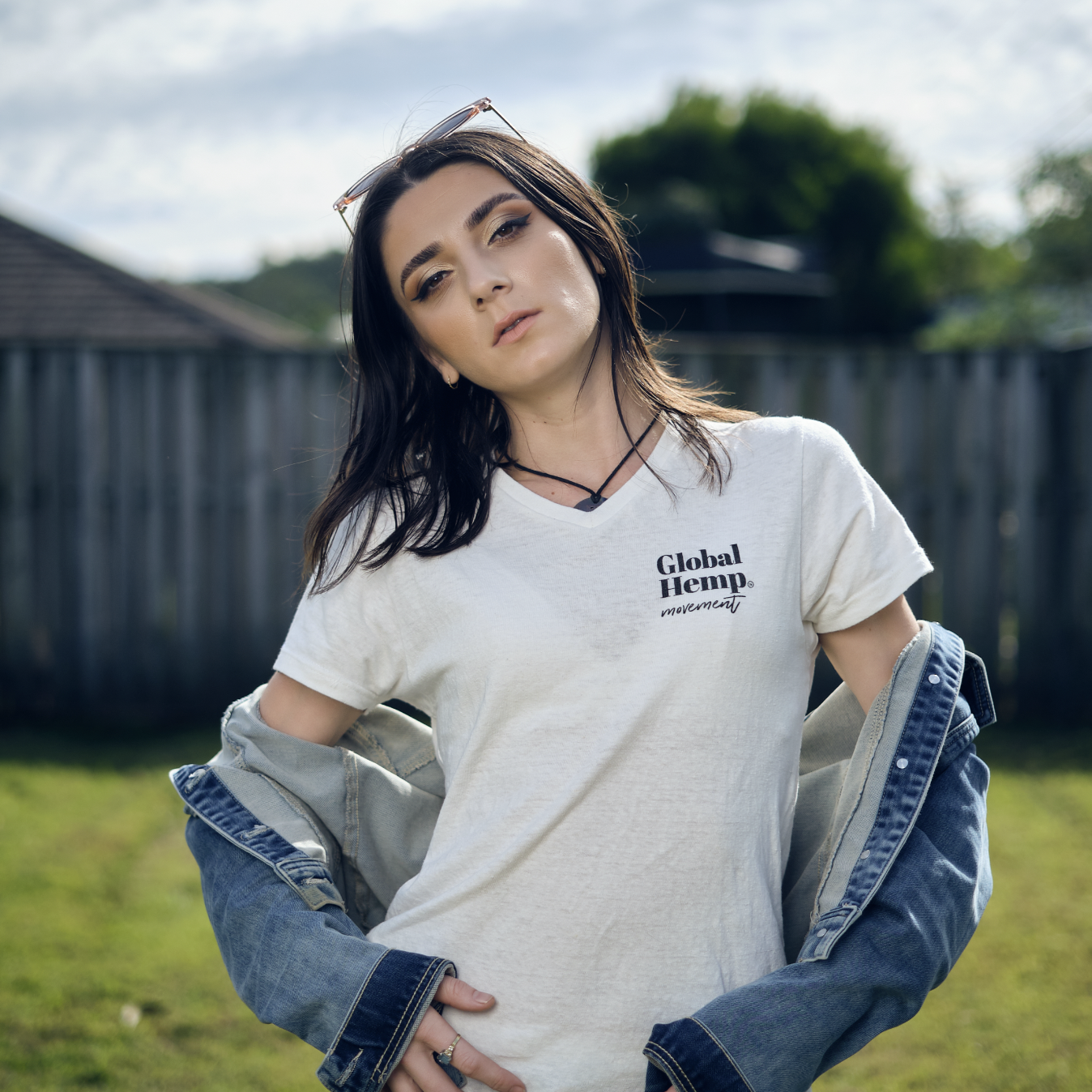 Unisex White Hemp V Neck T'shirt