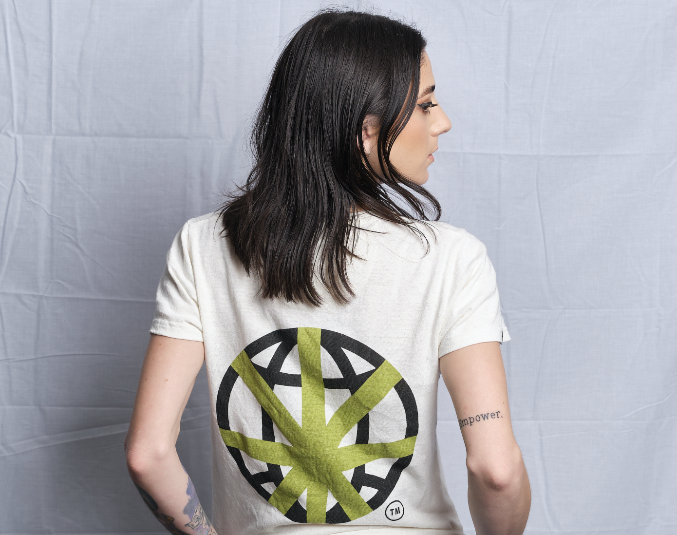 Unisex White Hemp V Neck T'shirt