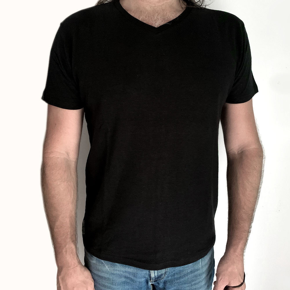 Unisex Black Hemp V Neck T'shirt